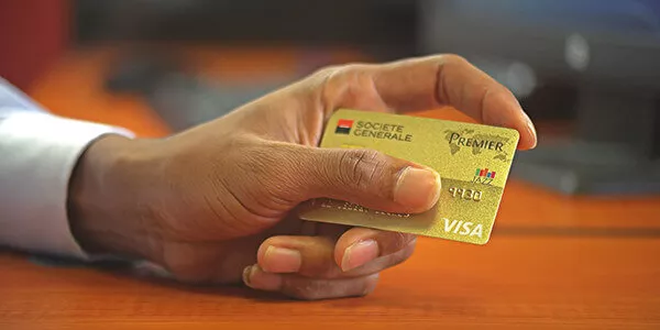 Carte Visa Premier : Les Bénéfices Exclusifs pour les Voyageurs Raffinés